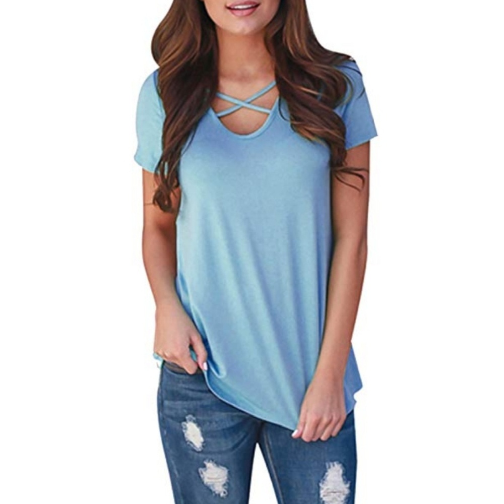 Floral printed criss cross v-neck